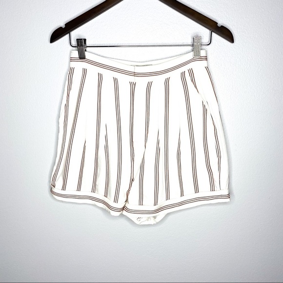 Joie Carvel Shorts - Picture 2 of 8